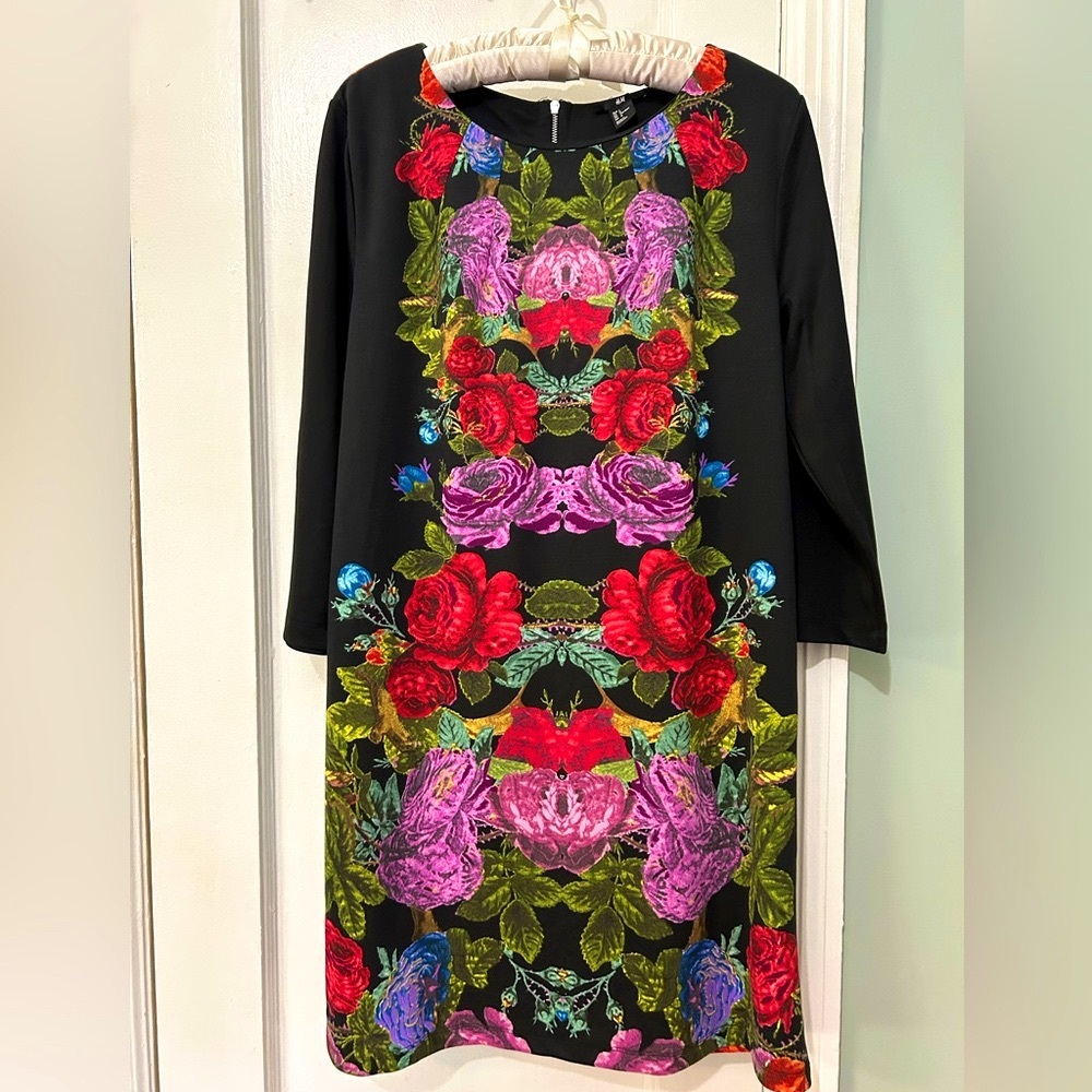 EUC H&M women’s shift dress long sleeve large colorful floral print black Sz L